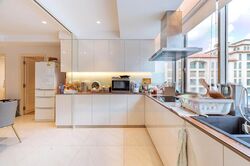 UE Square (D9), Apartment #609636791